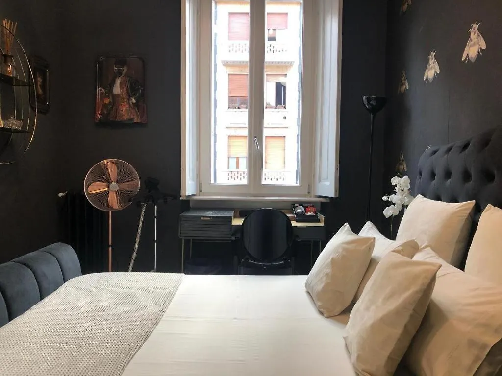 Lippi 42 Guest House Single Room'S In Villa With Garden Milan 0*,  Italy