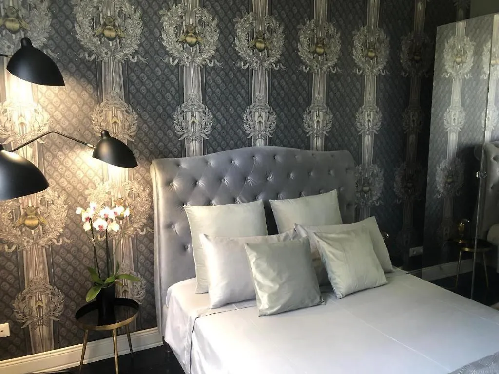 Lippi 42 Guest House Single Room'S In Villa With Garden Milan