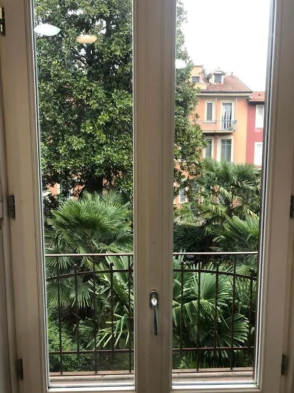 Lippi 42 Guest House Single Room'S In Villa With Garden Milan