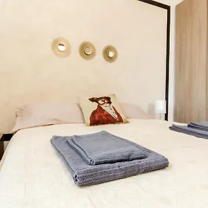 Beige Milán
