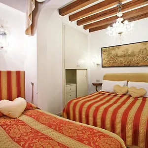 *** Aparthotel San Luca Flats Italy